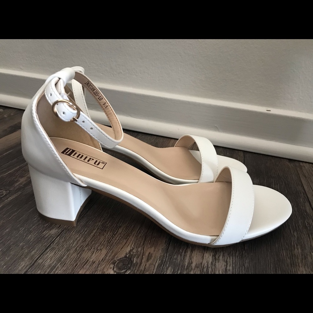 White chunky platform heels (brand new!)